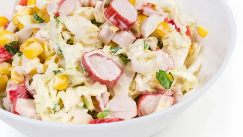 Salat z pekinskoyi kapusti
