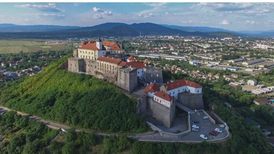 Закарпаття замок Паланок