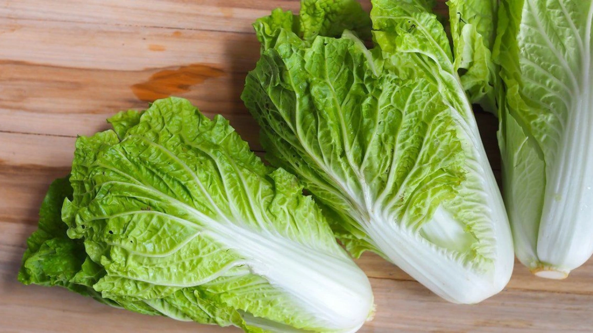 Salat z pekinskoyi kapusti