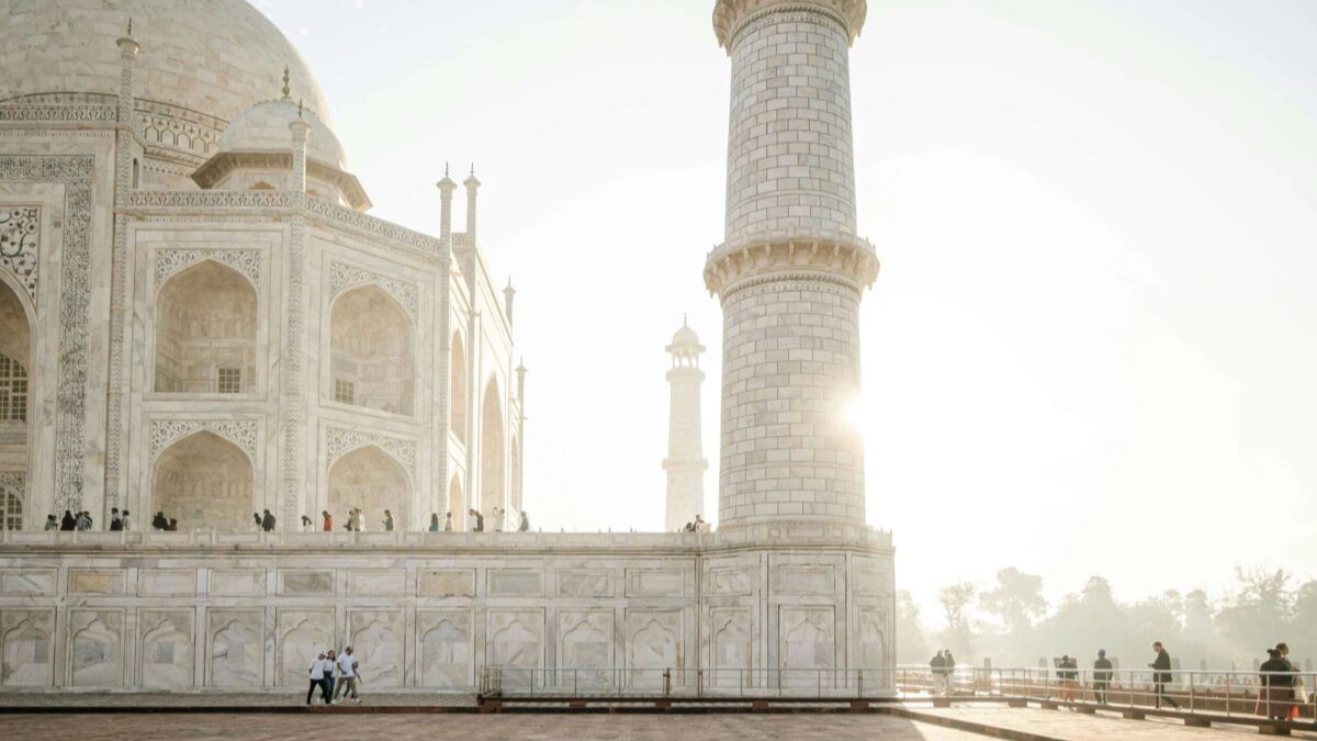 Тадж Махал хто збудував